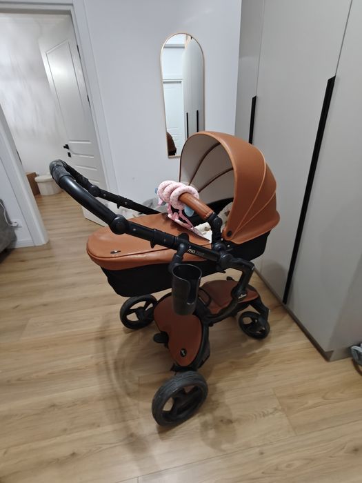 Cărucior/ scoica/ landou Mima Xari 3 in 1 maro
