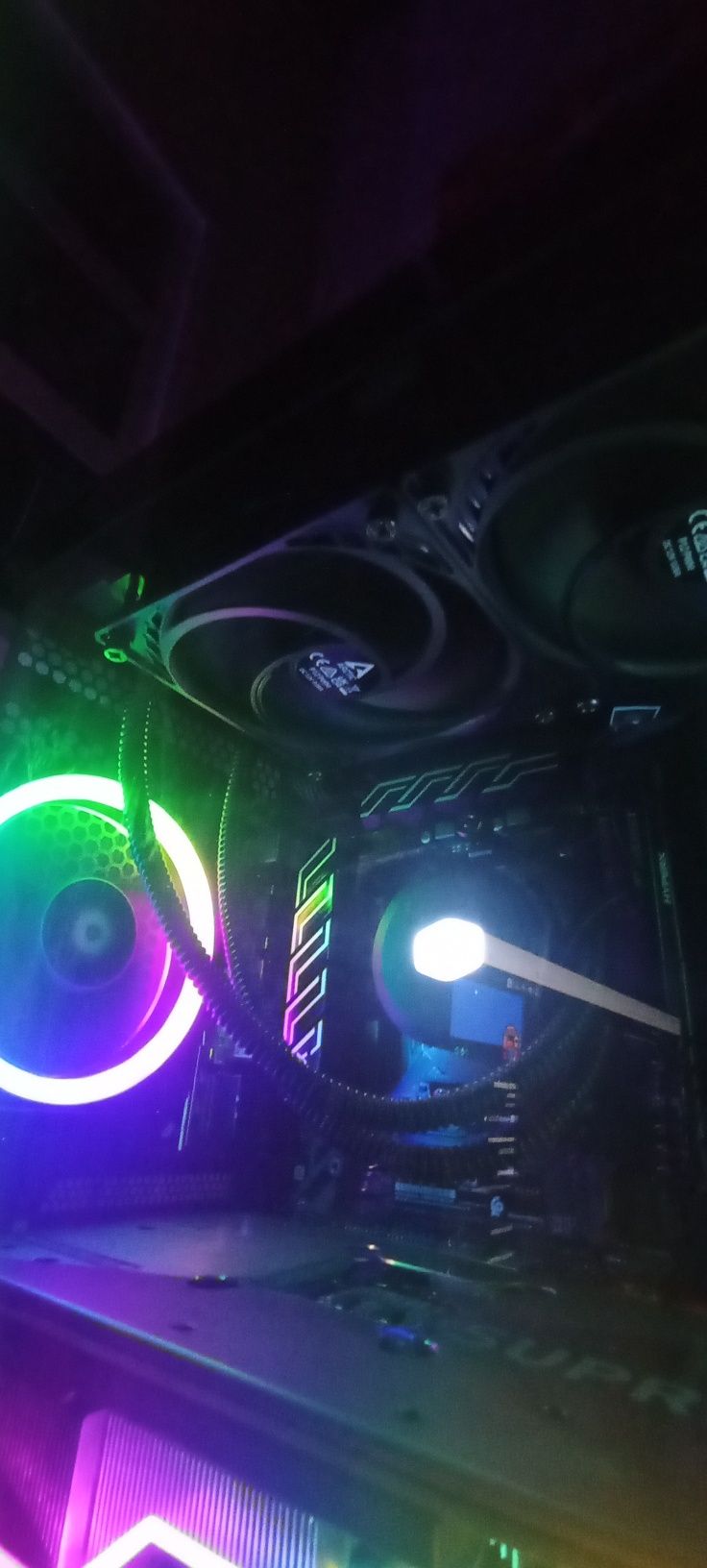 Геймърски Компютър. RTX 3080 Supreme x