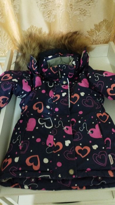 Продам зимнюю куртку на девочку Лесси размер 104 (4 года)