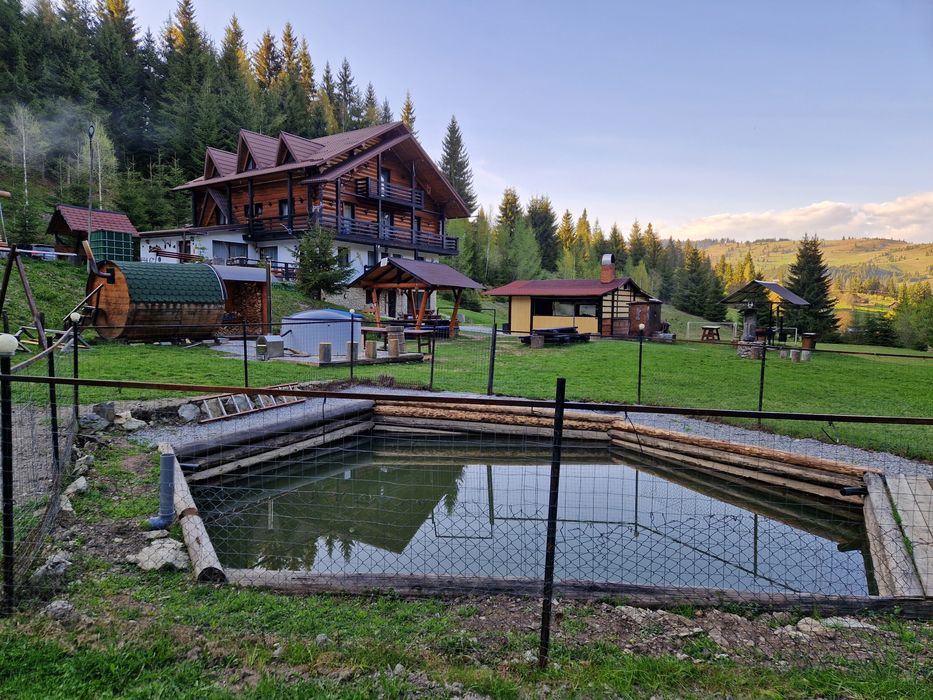 Pensiunea Waldhaus inchiriez