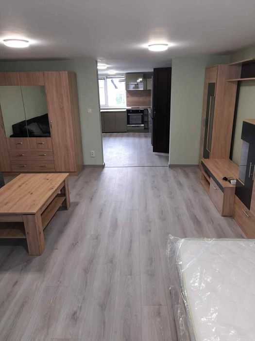 Етаж от къща в ж.к. Драгалевци.