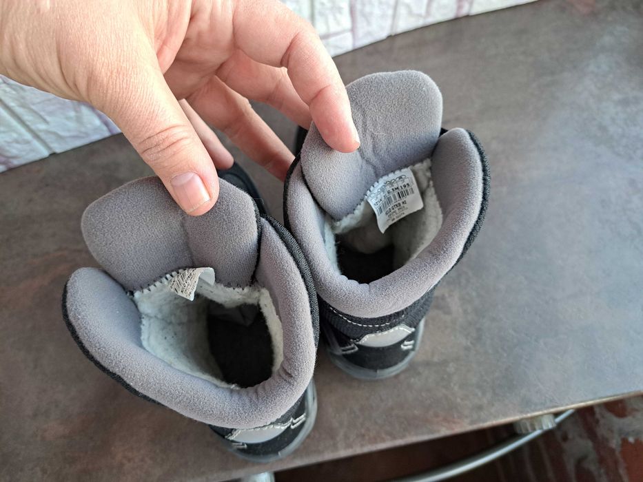 детски ботуши,зимни обувки,боти,апрески,Lowa номер31 за момче,