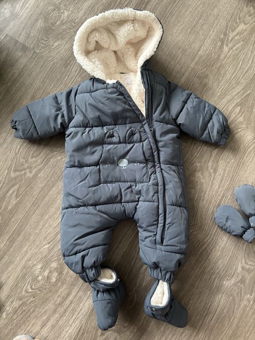 Бебешки космонавт ZARA