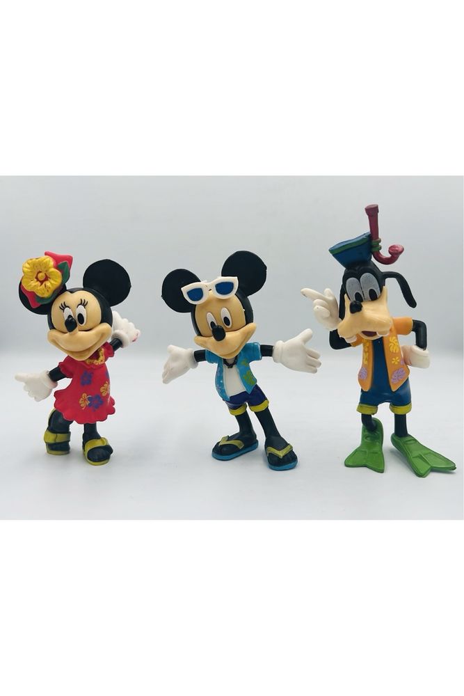 Set cu 7 figurine Micky Mouse club NOU
