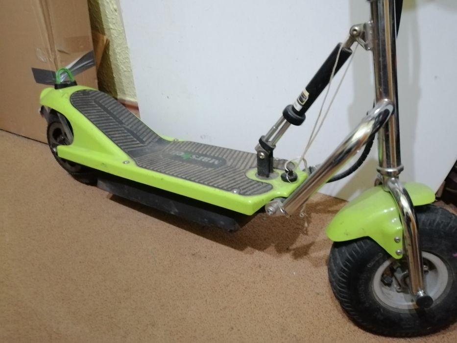 Scuter și trotineta electrica