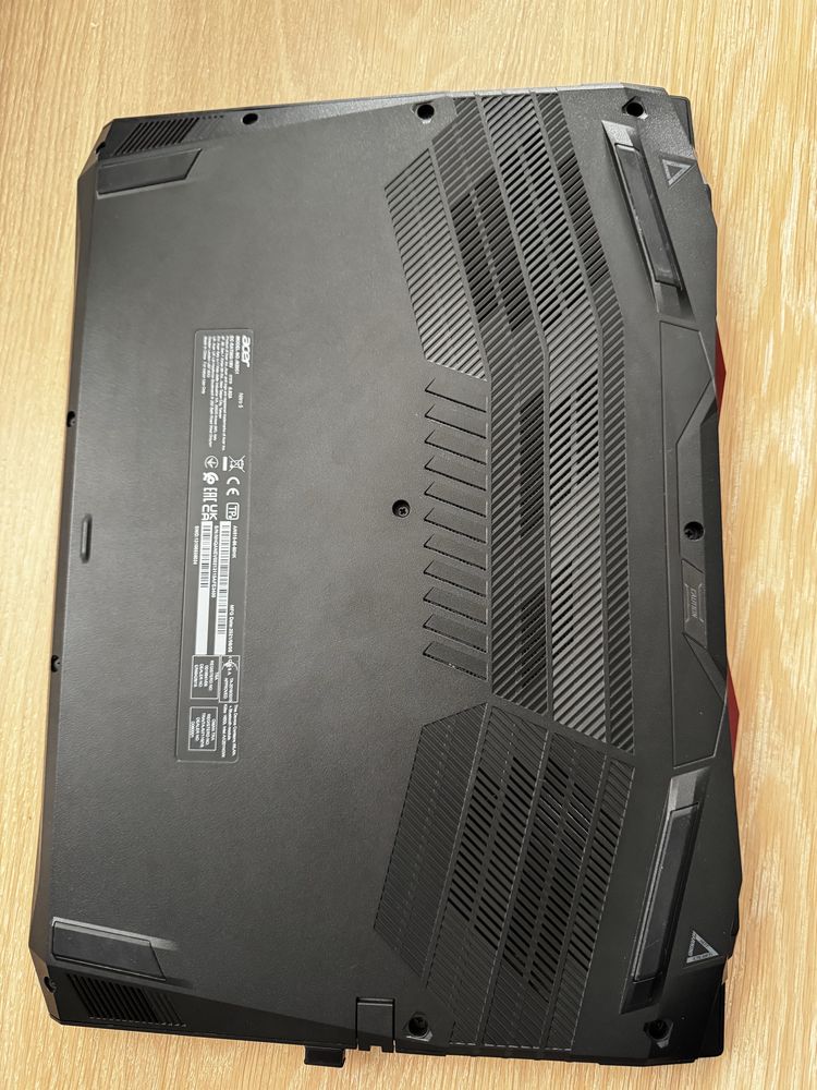 Acer Nitro 5 AN515-56