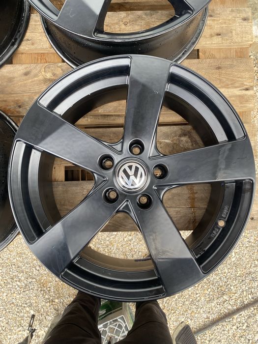 17 цола 5 х 112 мм Мерцедес , Ауди , Фолксваген , VW , Сеат