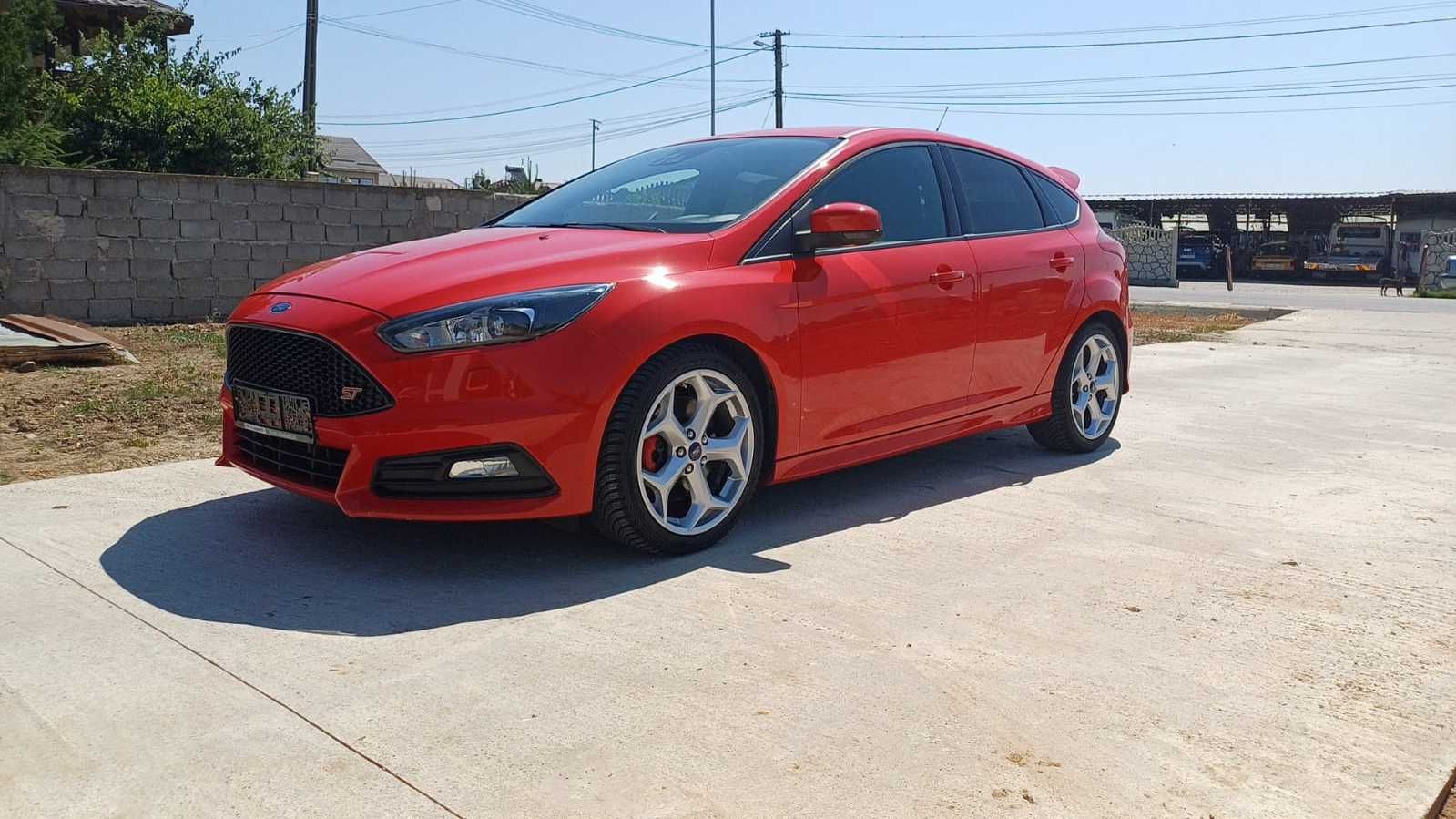 Vand Ford Focus ST 2015