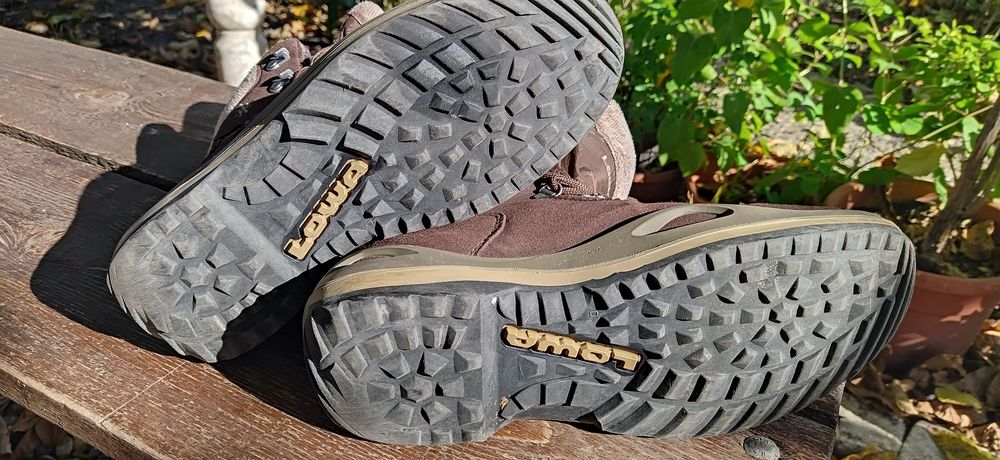 Ghete Lowa îmblănite