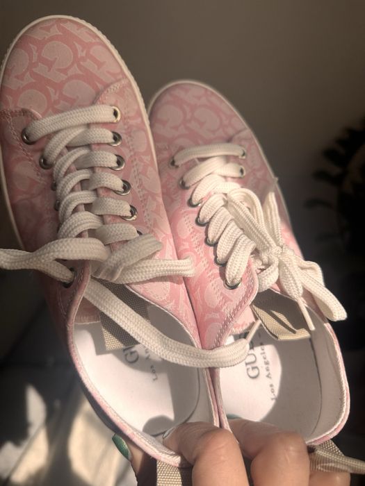 Гуменки на GUESS