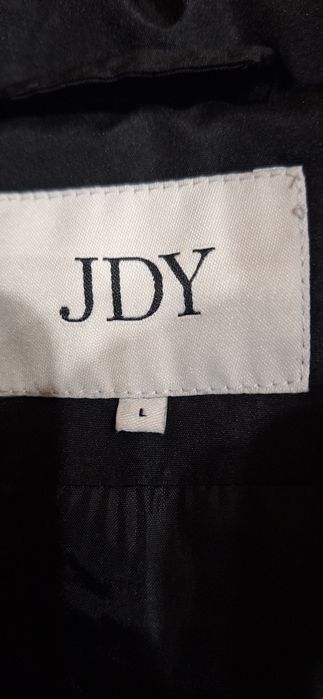 vand  vesta  lunga model deosebit mărimea L