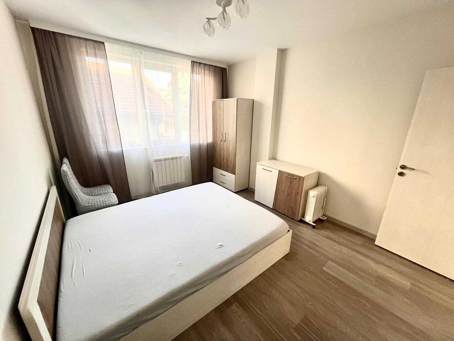 Тристаен имот в кв.Надежда 2