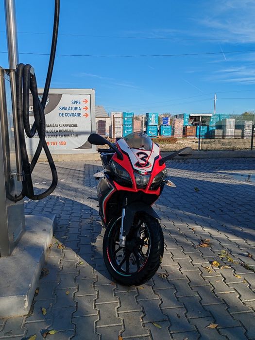 Aprilia rs4 125 an 2013