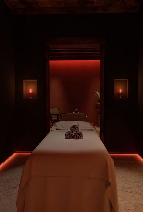 Массажистка одна у себя