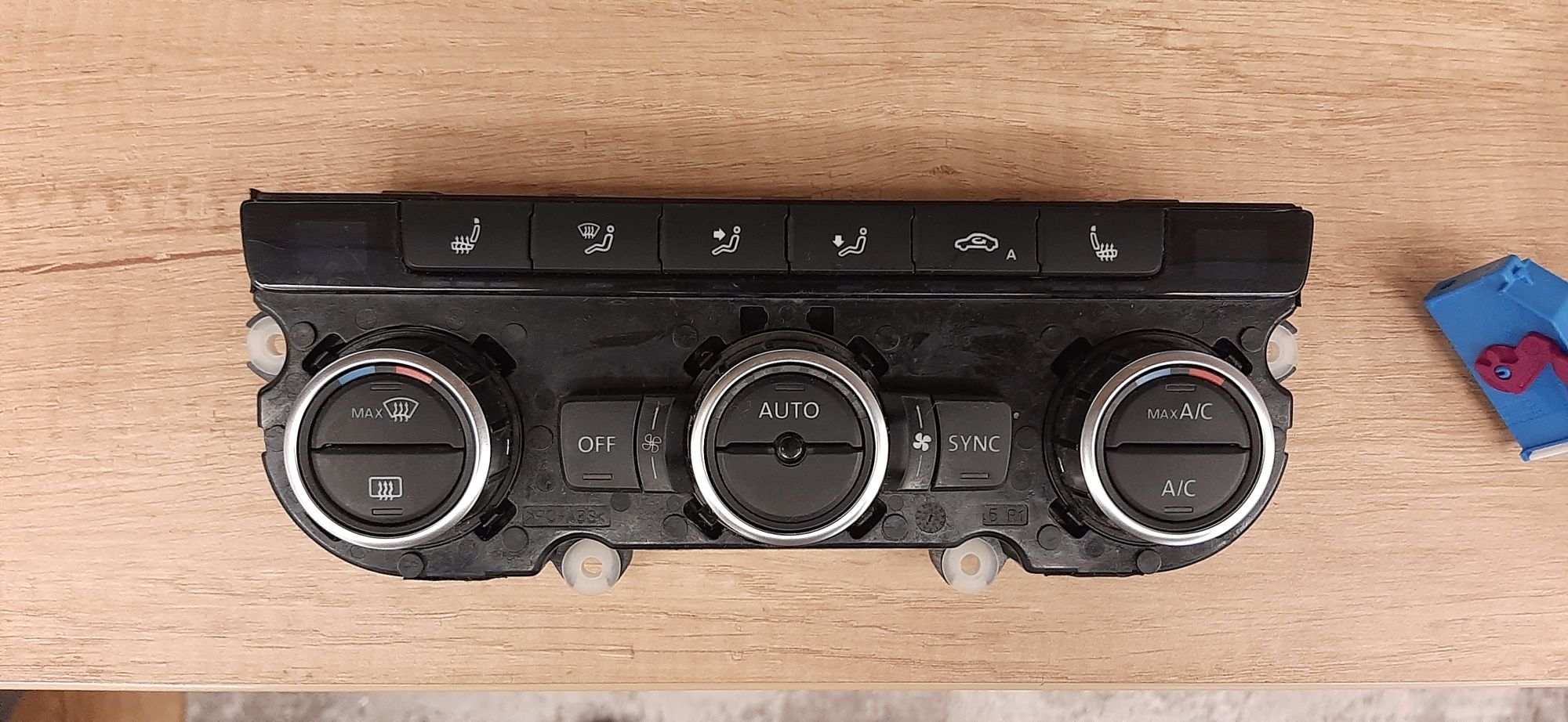 Интериорни части за Vw Passat B6/B7