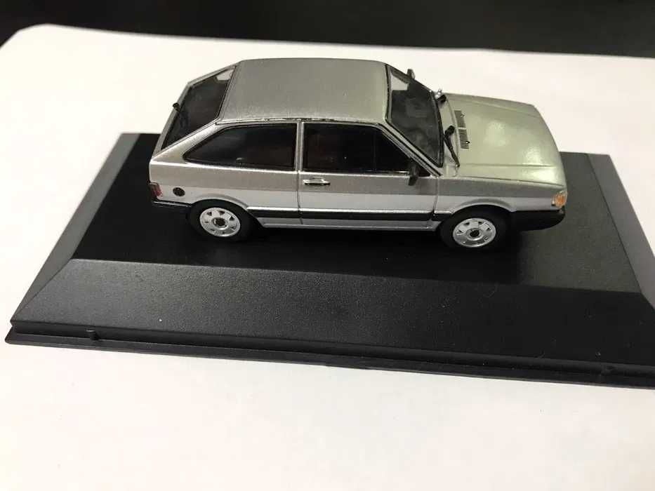 Macheta Machete  auto Volkswagen VW GOLF - Mercedes - Gaz - 1/43