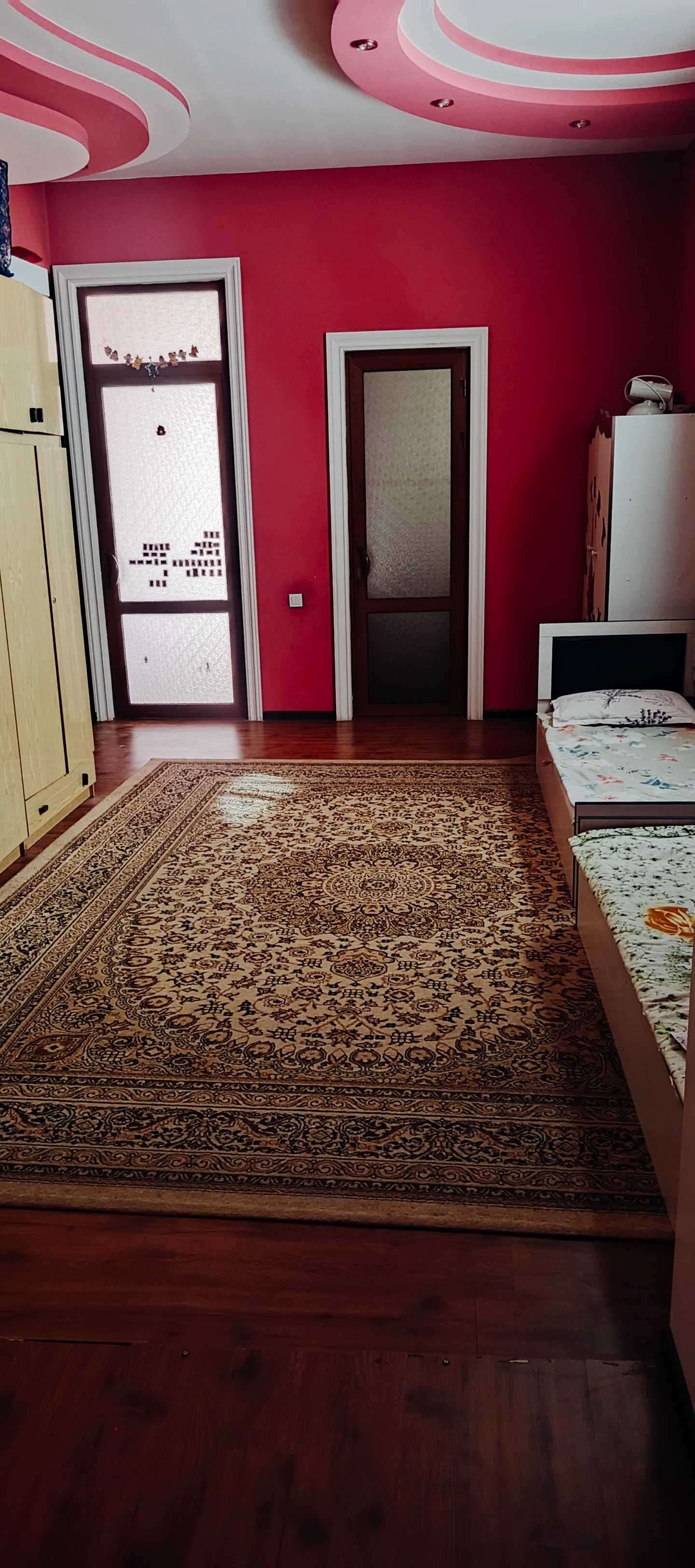 Ijaraga joy Qizlar va ayyollarga Yangi Toshmi,Milliy.