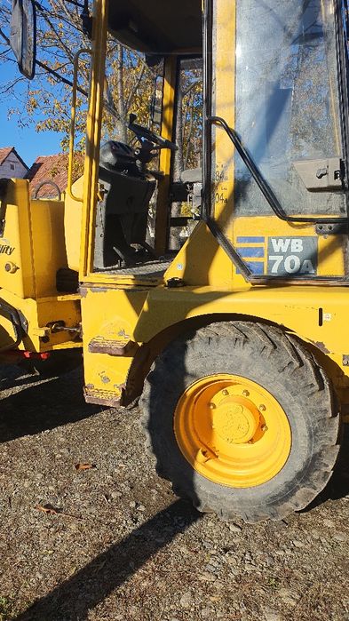 Buldoexcavator KOMATSU