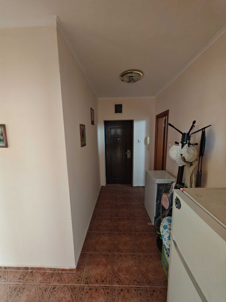 Продава се Двустаен апартамент в Свети Влас - 59 кв.м за 1355 €/кв.м - Снимка #1