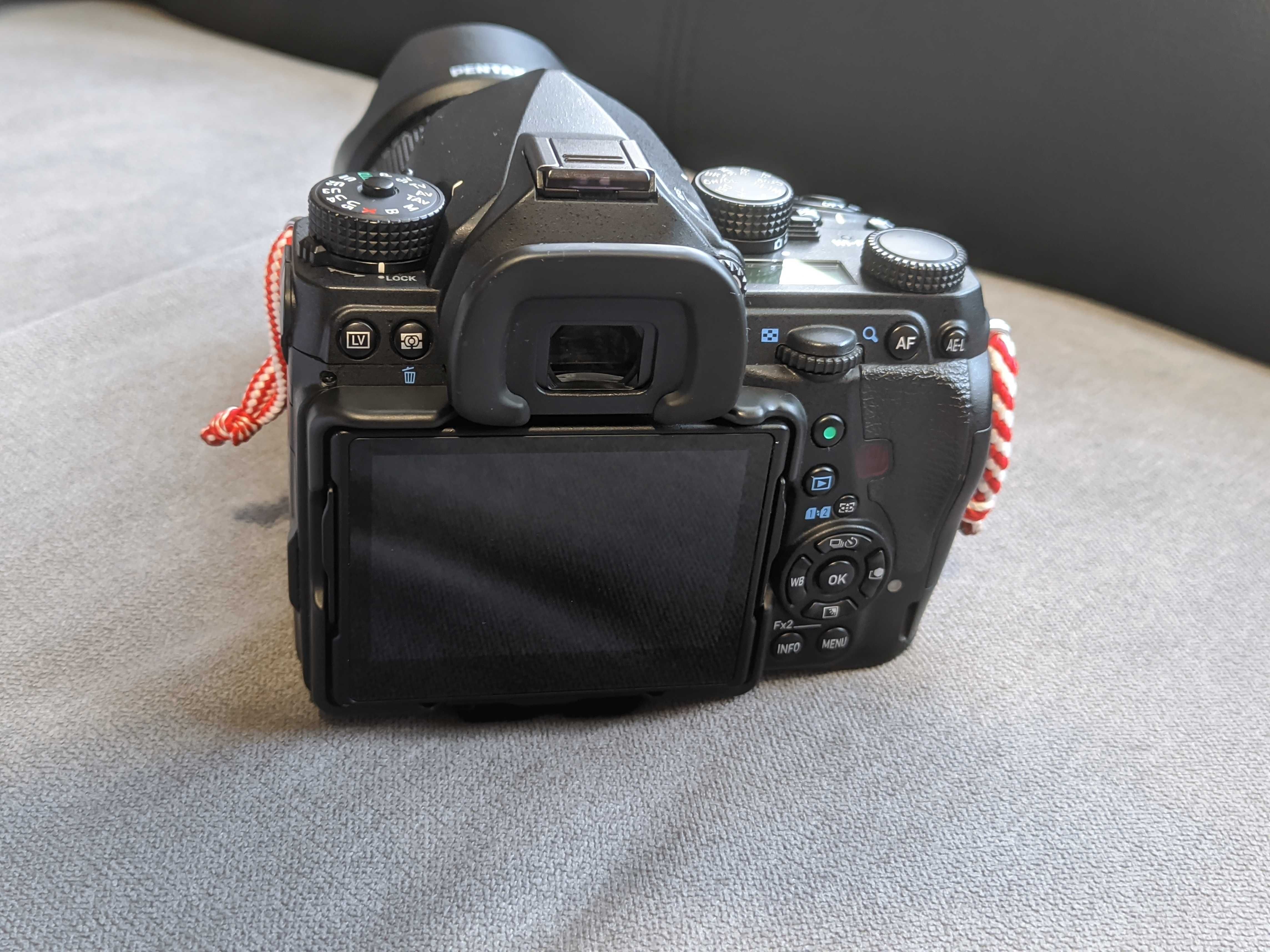 Фотоапарат Pentax K-1 + HD Pentax-D FA 28-105mm F3.5-5.6 ED DC WR