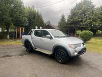 Mitsubishi L200 2.5did autoutilitar automat recent adus