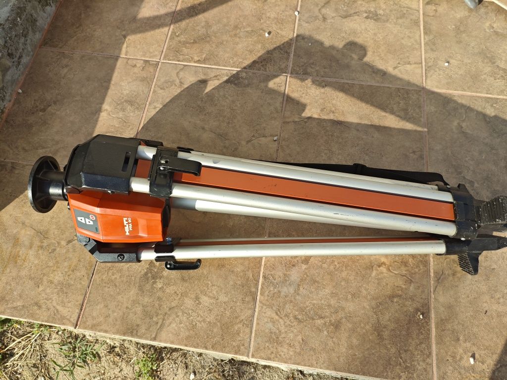 Hilti PR 30 HVS + PRA 90 - Ротационен лазерен нивелир + Тринога