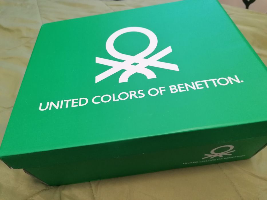 Дамски зимни ботуши Benetton 37