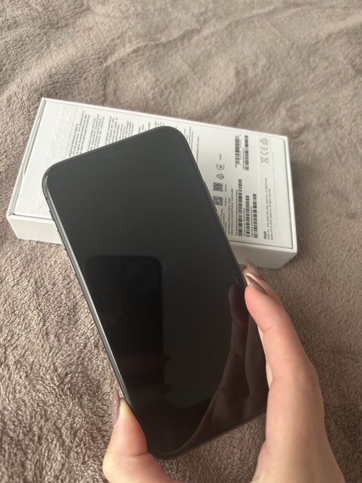 Vând Iphone11 64 GB urgent urgent