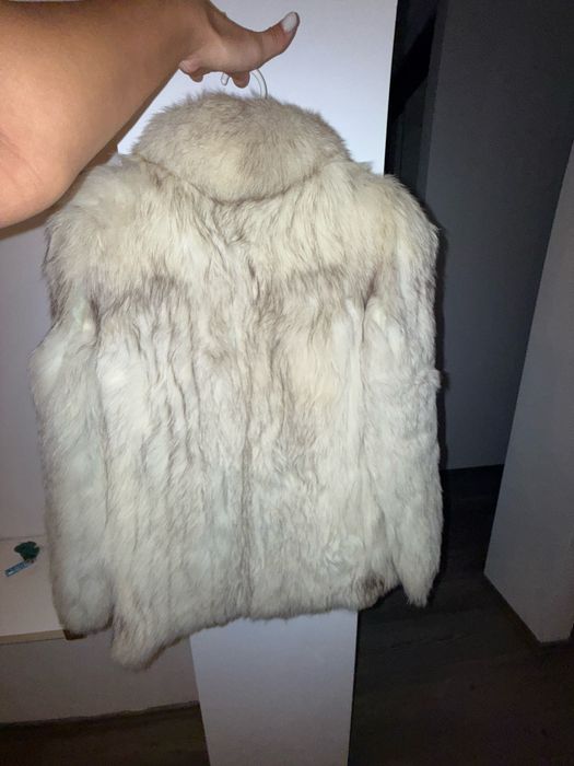 Haina din blana naturala de vulpe