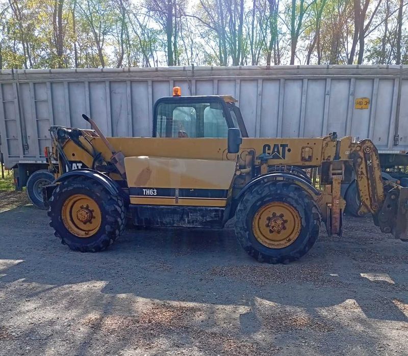 Vand Caterpillar TH63, tip Manitou , JCB, stare foarte buna
