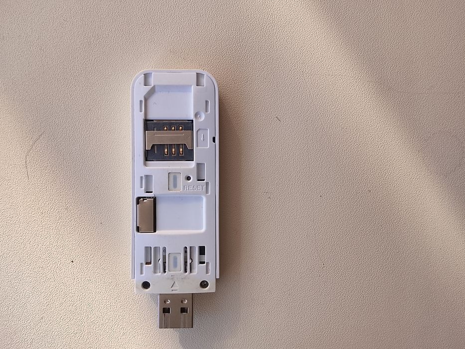 Продам Роутер Алтел 4G