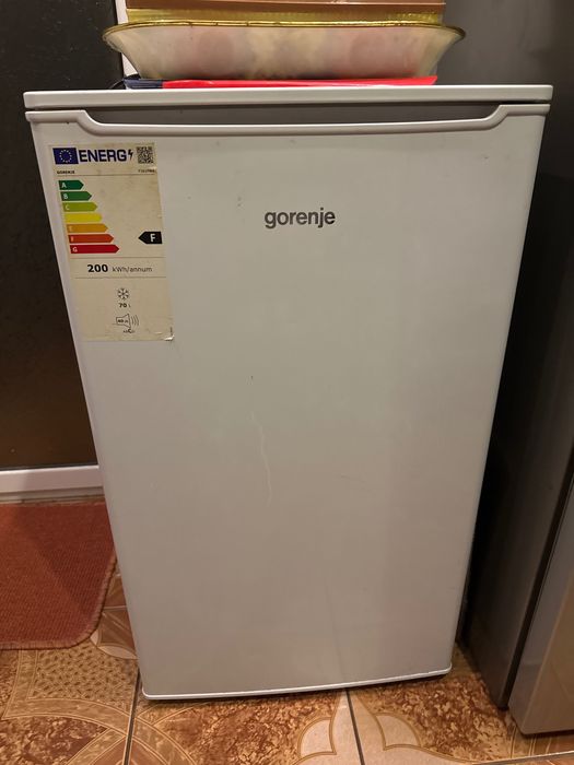 Vând Congelator Gorenge 70L