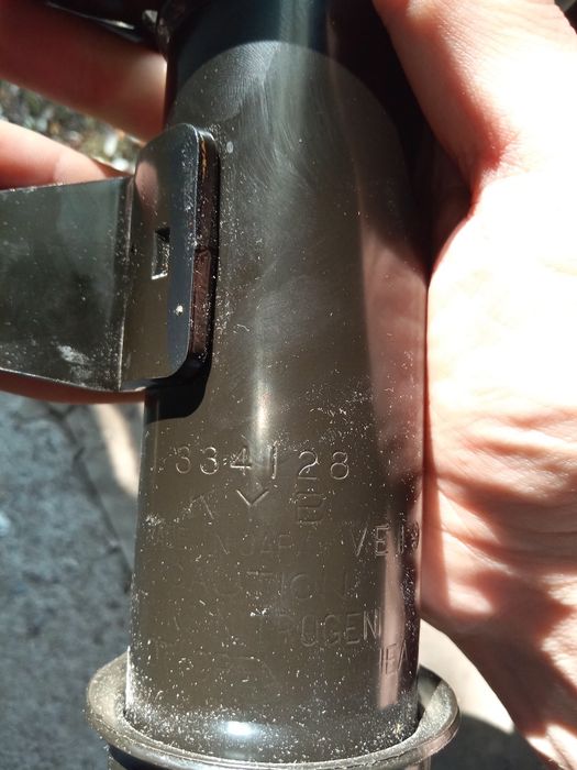 Продам стойку на Тойота целика