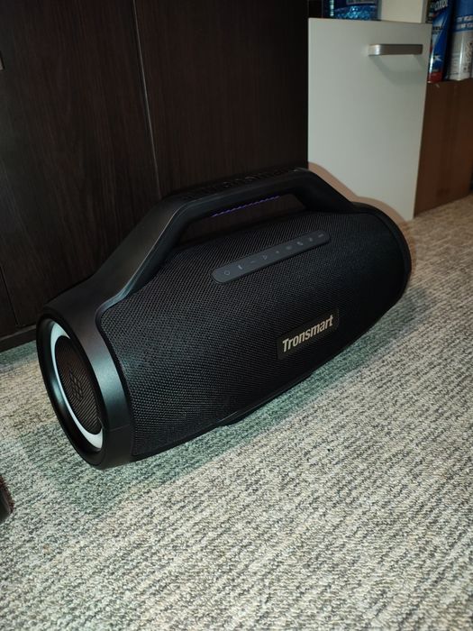 Vând boxa Tronsmart max