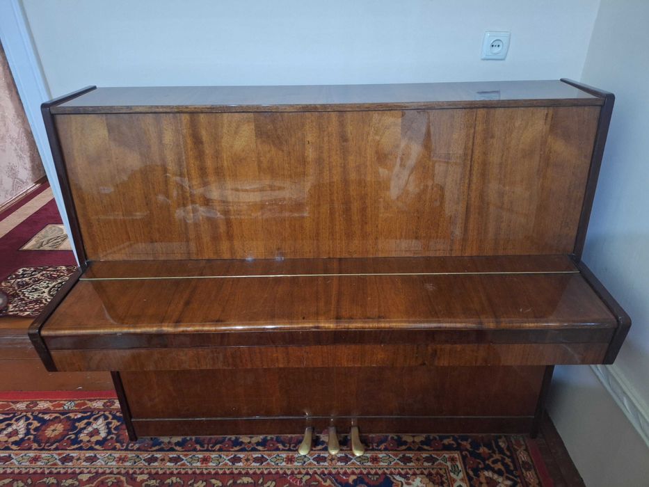 Пианино беларус сотилади