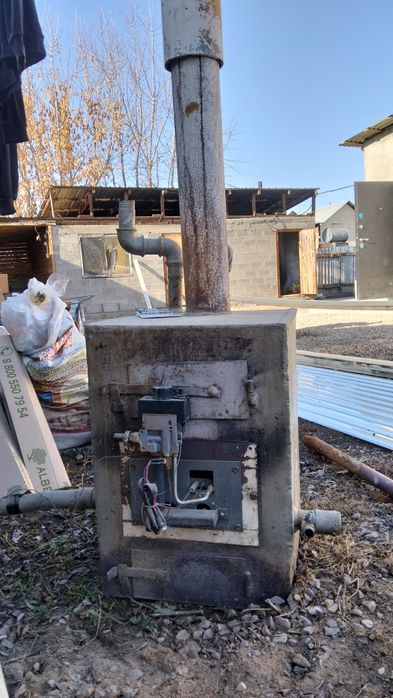 Продаю печку (котёл) для отопления

Продаётся отопительная печка/котёл