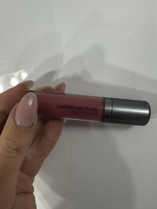 KIKO Milano матово червило, Lasting matte veil 06