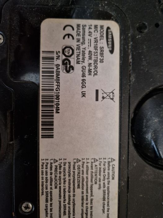 Робот прахосмукачка samsung sr8f30
