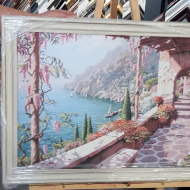 Продавам картина "Вила в Капри"