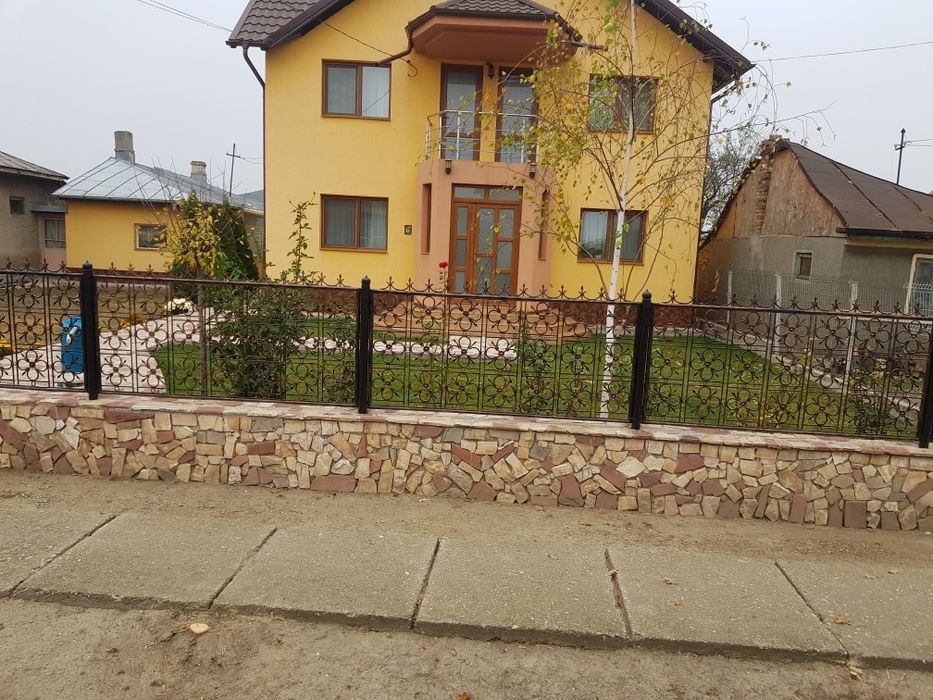 Piatra naturală vând și montez