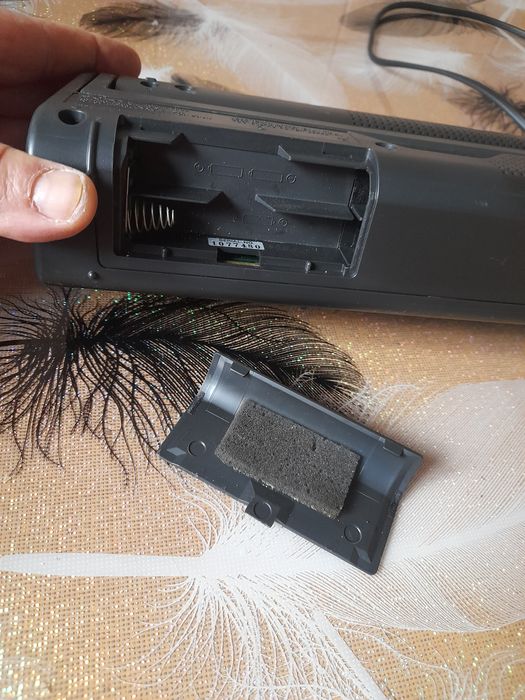 Vind radio portabil și la curent Sony icf-m750L