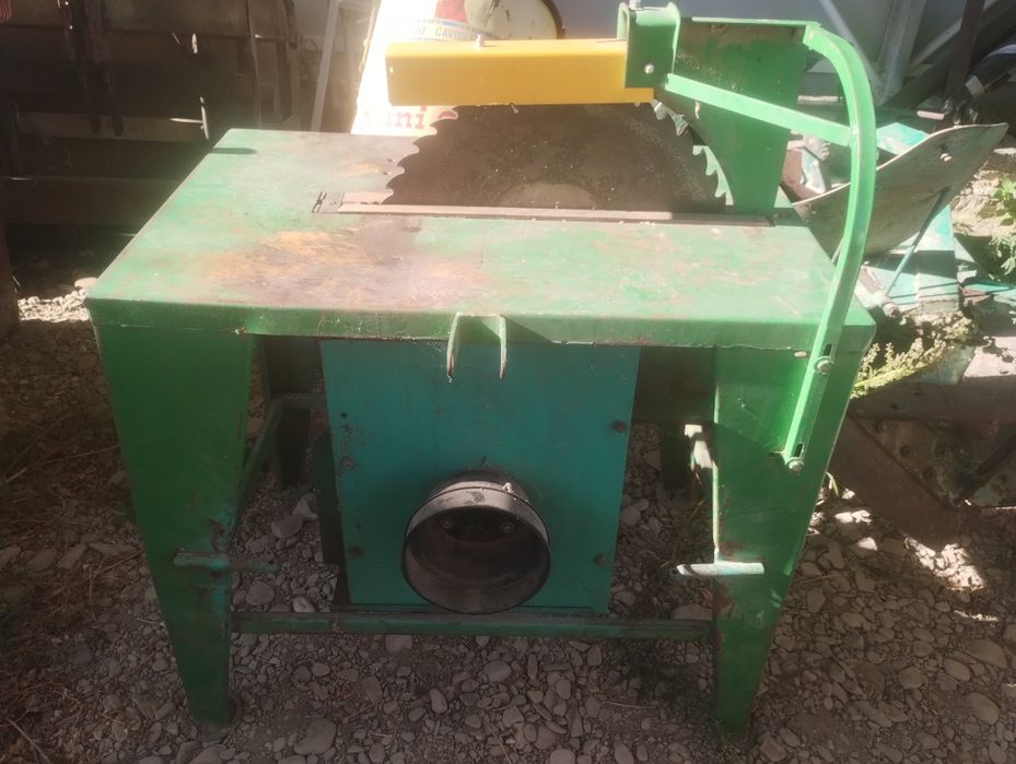 Spalieri stâlpi de beton