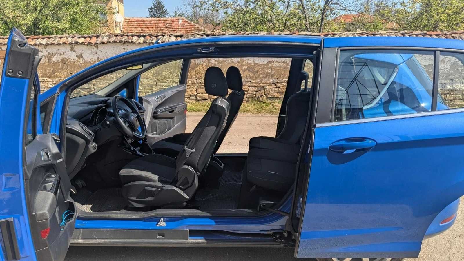 Автомобил Ford B-Max