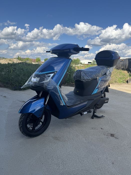 Scuter Electric 100km Autonomie GARANTIE SI FACTURA
