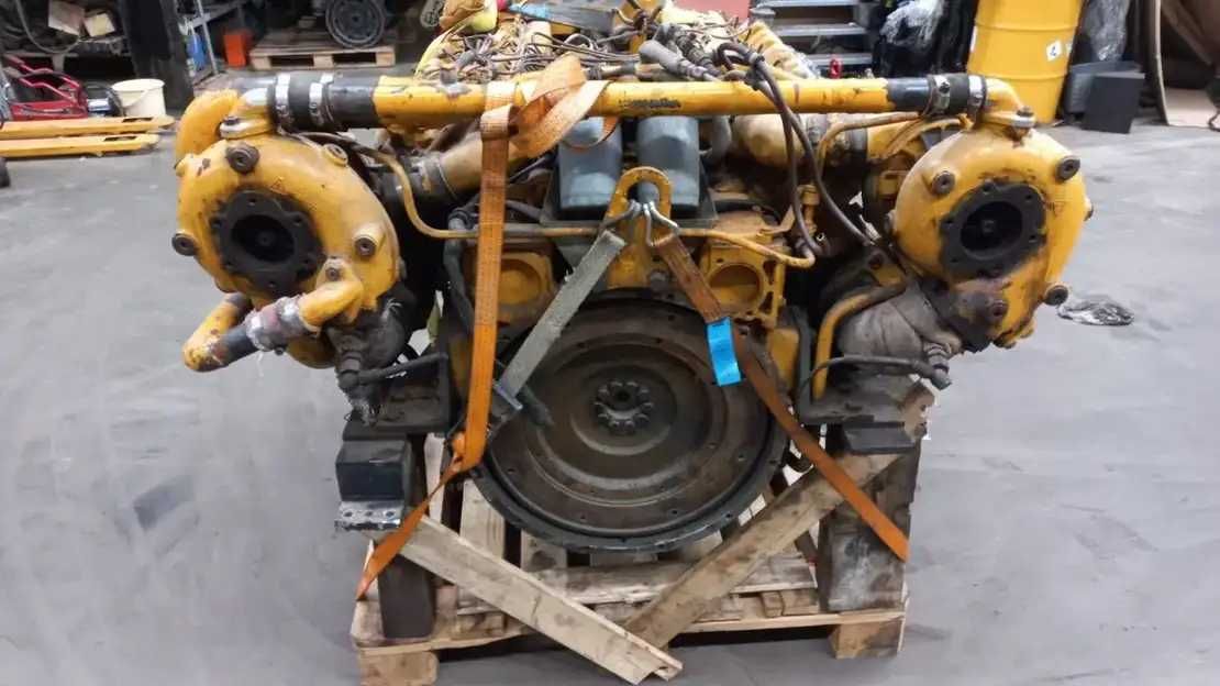 Motor complet Mercedes OM404A - Piese de motor Mercedes