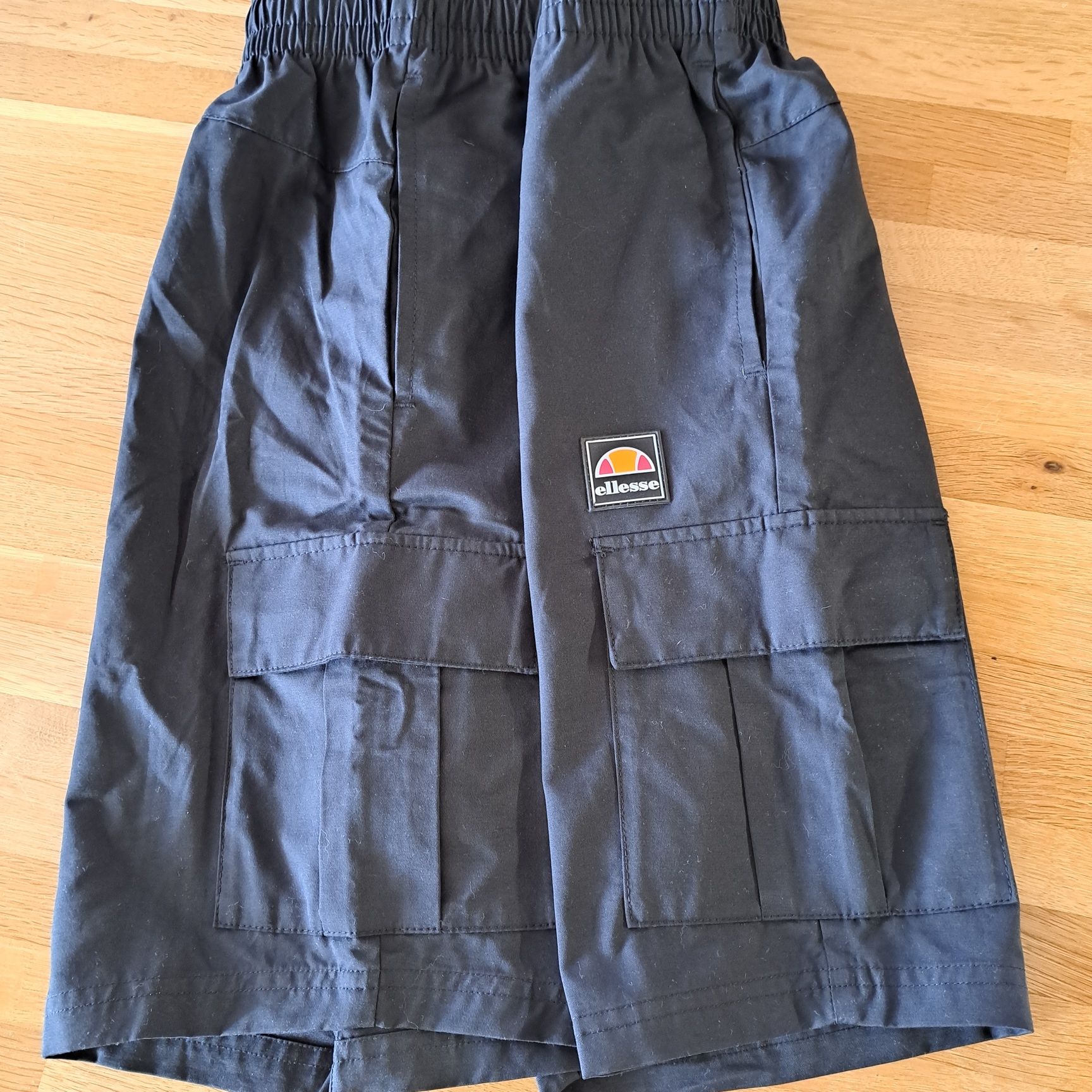 Къси панталони ellesse