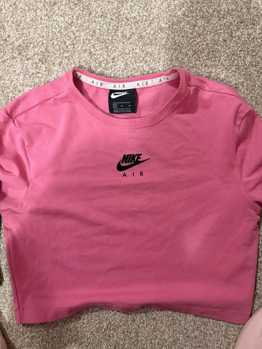 Розова тениска Nike