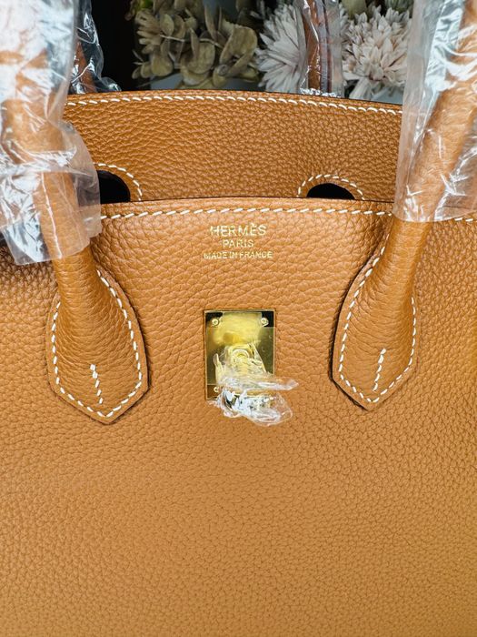 Geanta Hermes Birkin - piele naturala 100%, prezentare completa