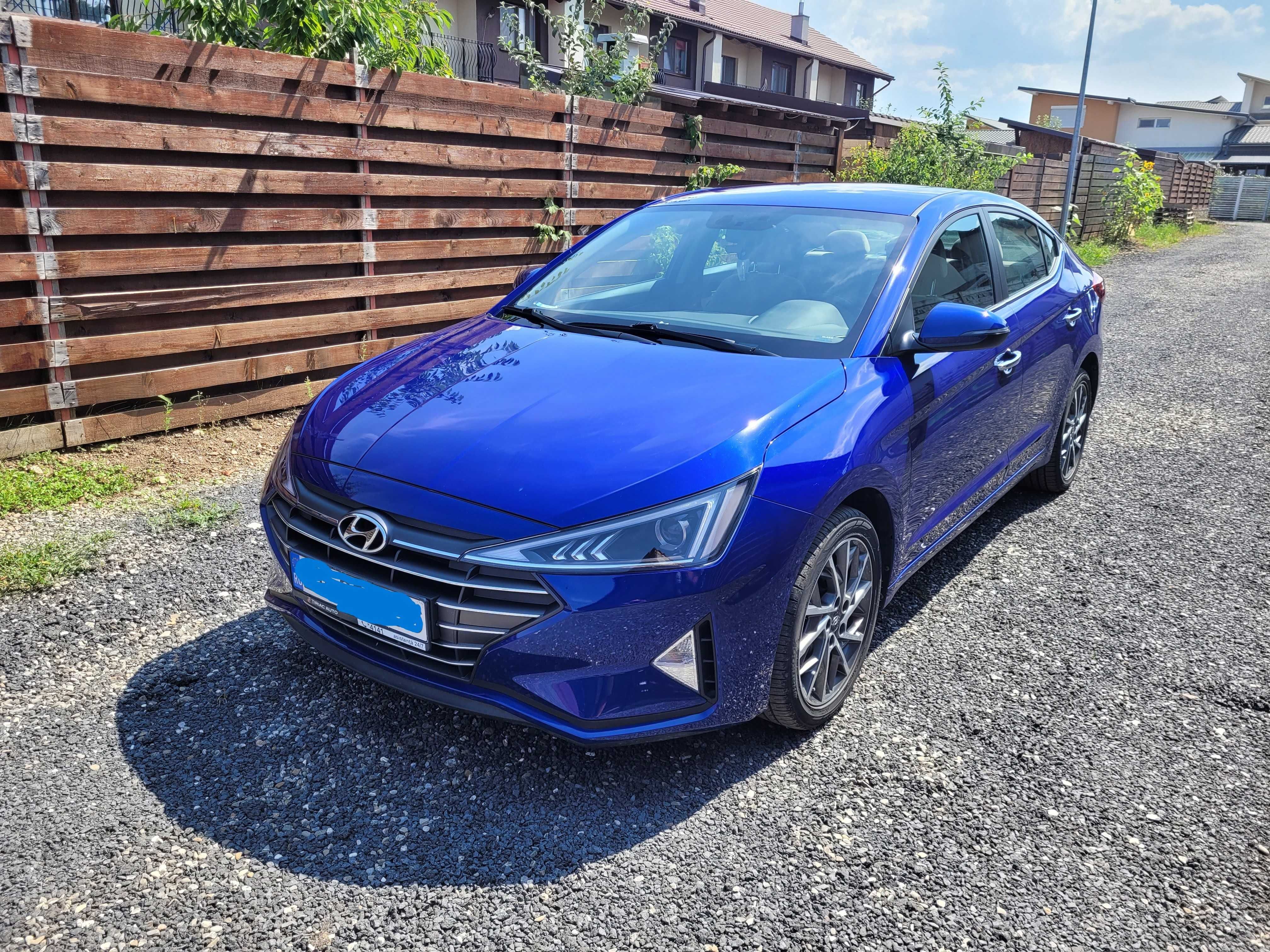 Vand Hyundai Elantra 1.6 128CP A6 EXCLUSIVE