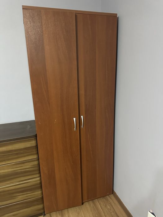 Продам шкаф самовывоз